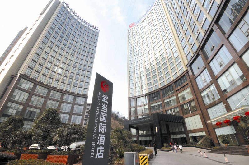 整箱原件价格更高携带不方便者,公司可配车上门,酒店外非本公司人员